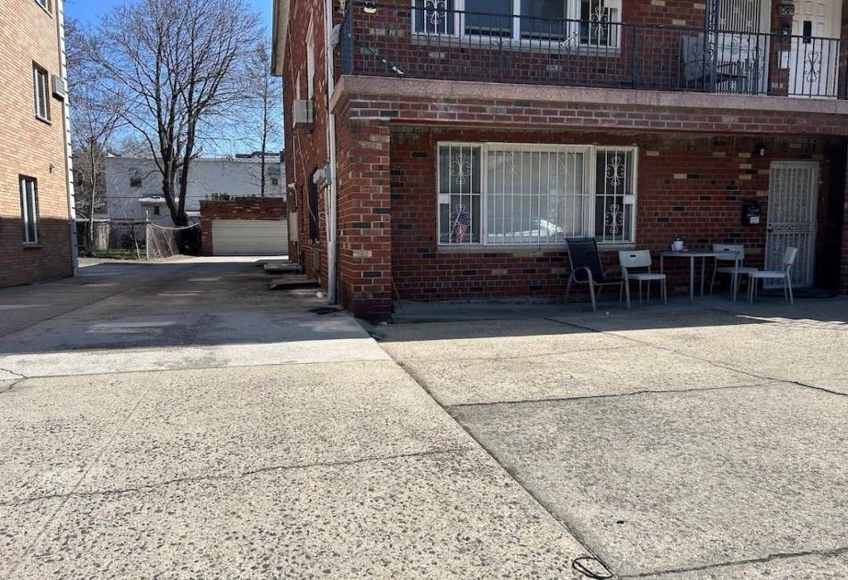 2169 17th Street, Brooklyn, New York 11229, ,6 BathroomsBathrooms,Residential,For Sale,17th,491009