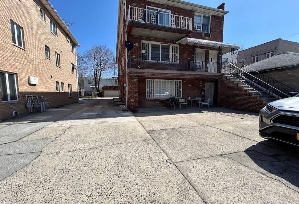 2169 17th Street, Brooklyn, New York 11229, ,6 BathroomsBathrooms,Residential,For Sale,17th,491009
