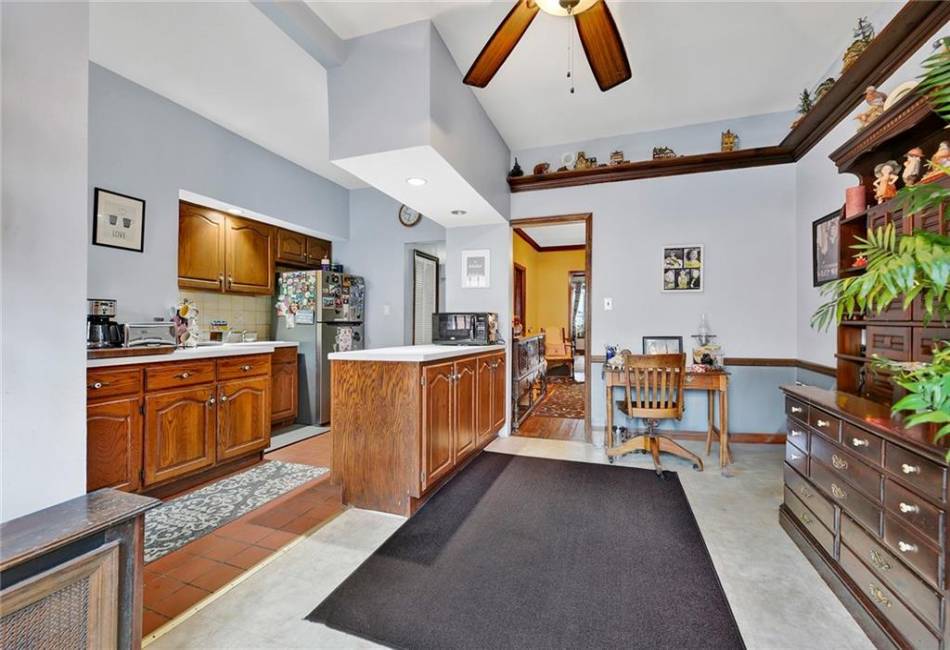 651 20th Street, Brooklyn, New York 11218, 4 Bedrooms Bedrooms, ,3 BathroomsBathrooms,Residential,For Sale,20th,491013