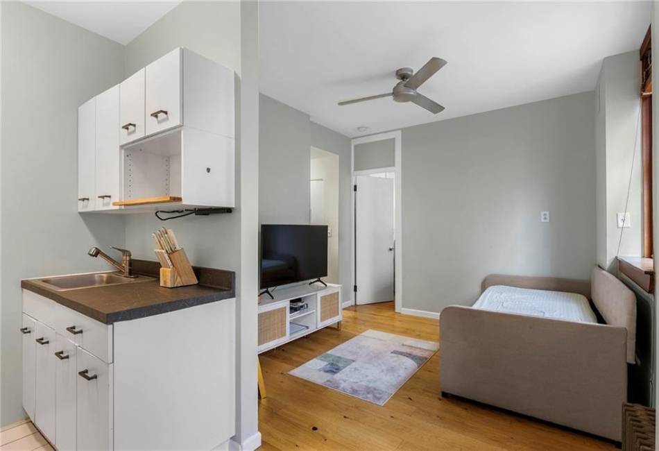 508 78th Street, New York, New York 10075, 1 Bedroom Bedrooms, ,1 BathroomBathrooms,Residential,For Sale,78th,491014