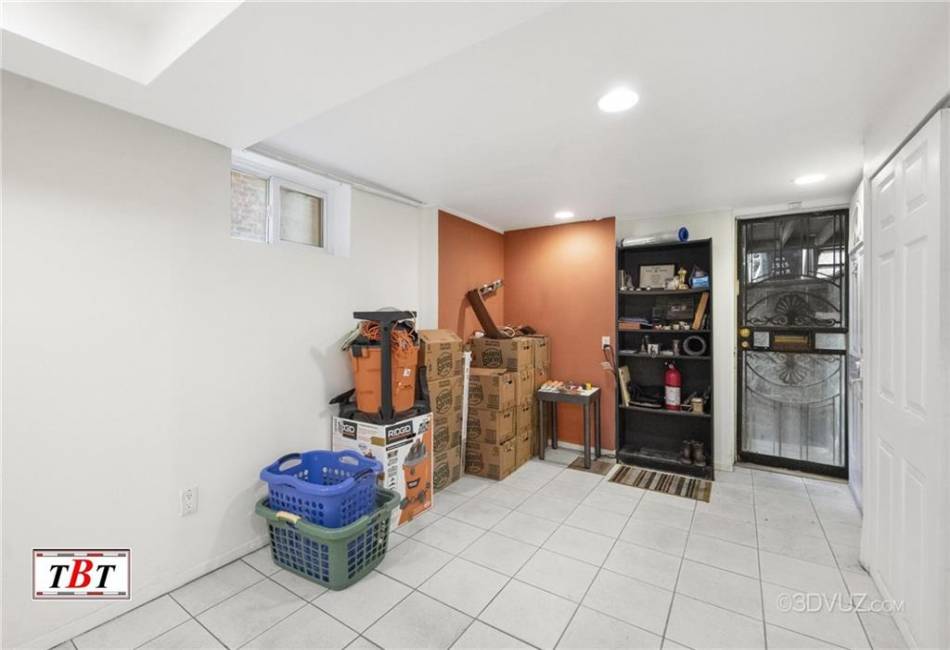 2515 Avenue R, Brooklyn, New York 11229, 3 Bedrooms Bedrooms, ,3 BathroomsBathrooms,Residential,For Sale,Avenue R,491017