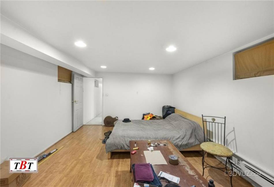 2515 Avenue R, Brooklyn, New York 11229, 3 Bedrooms Bedrooms, ,3 BathroomsBathrooms,Residential,For Sale,Avenue R,491017