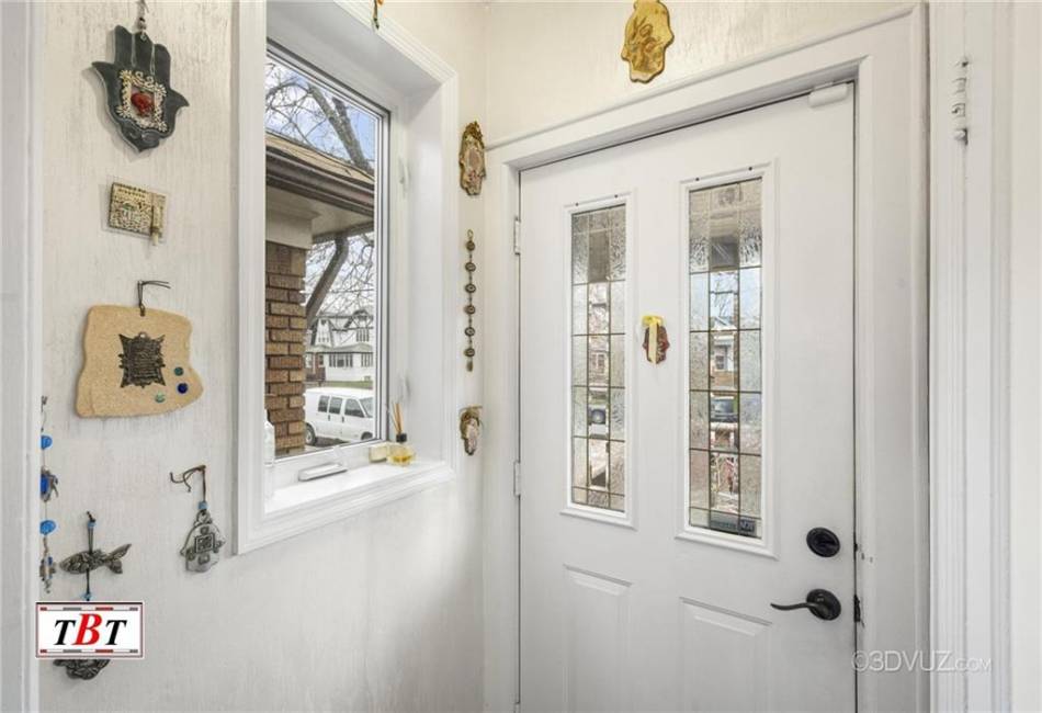 2515 Avenue R, Brooklyn, New York 11229, 3 Bedrooms Bedrooms, ,3 BathroomsBathrooms,Residential,For Sale,Avenue R,491017