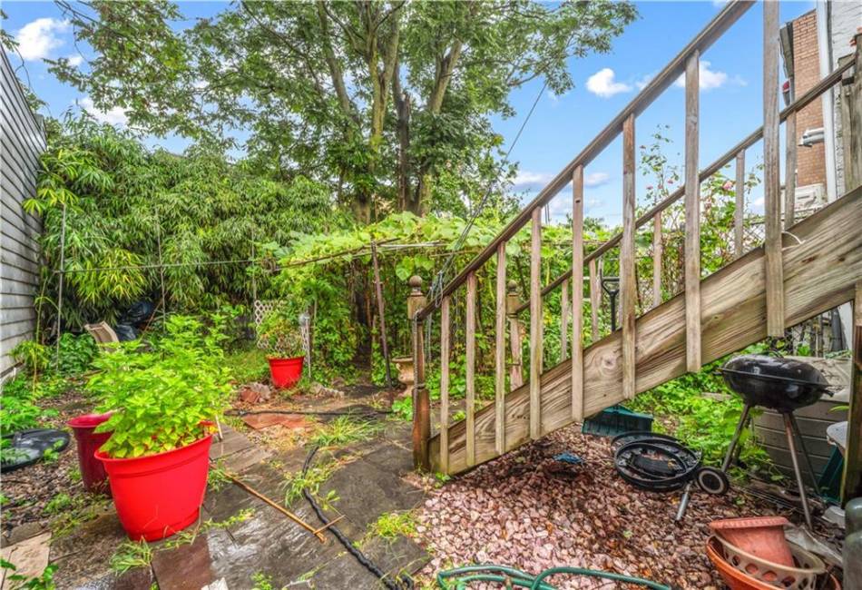 2554 16th Street, Brooklyn, New York 11214, 2 Bedrooms Bedrooms, ,1 BathroomBathrooms,Residential,For Sale,16th,491011