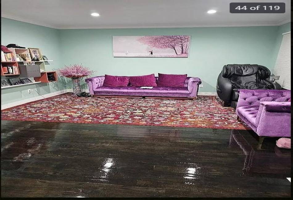 649 Concord Avenue, Williston Park, New York 11596, 5 Bedrooms Bedrooms, ,4 BathroomsBathrooms,Residential,For Sale,Concord,491070