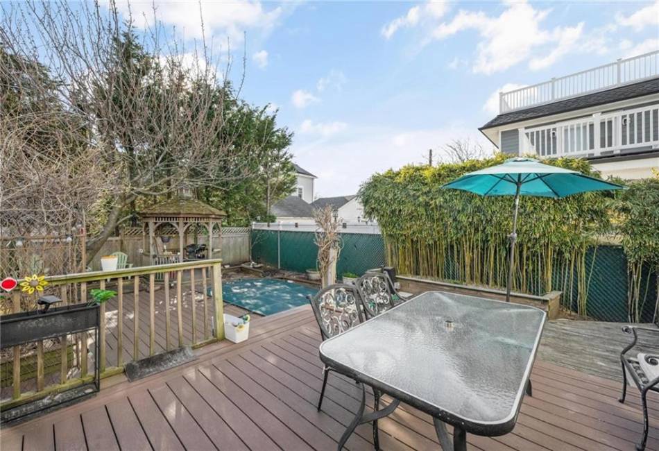 459 Beach 141st Street, Rockaway Park, New York 11694, 3 Bedrooms Bedrooms, ,2 BathroomsBathrooms,Residential,For Sale,Beach 141st,491076