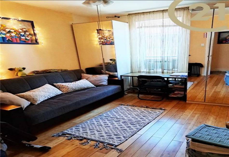2518 1st Street, Brooklyn, New York 11223, 7 Bedrooms Bedrooms, ,4 BathroomsBathrooms,Residential,For Sale,1st,491078