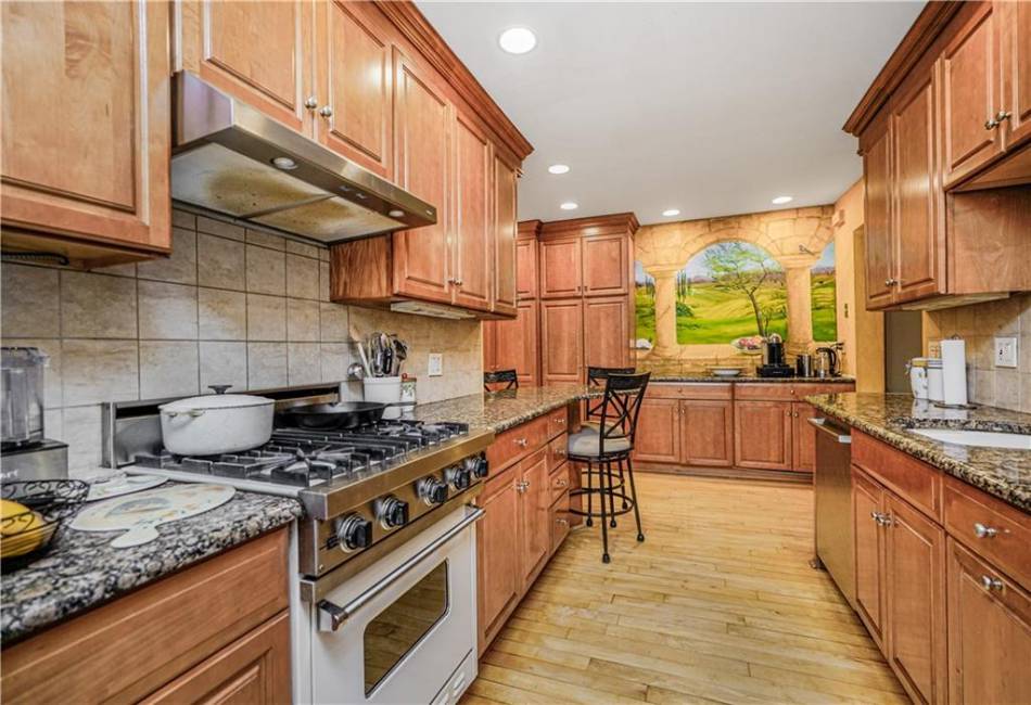 334 83rd Street, Brooklyn, New York 11209, 5 Bedrooms Bedrooms, ,3 BathroomsBathrooms,Residential,For Sale,83rd,491015
