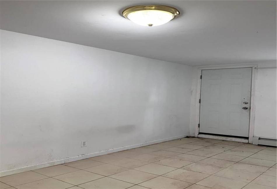 17 Bay 41st Street, Brooklyn, New York 11214, ,Residential,For Sale,Bay 41st,490870