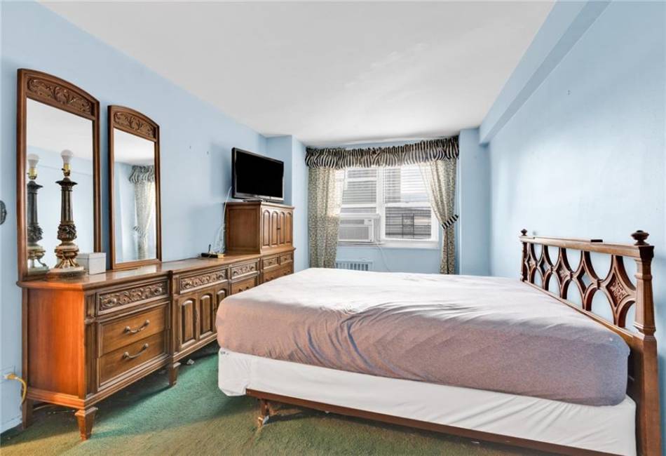 2940 5th Street, Brooklyn, New York 11224, 2 Bedrooms Bedrooms, ,1 BathroomBathrooms,Residential,For Sale,5th,492124