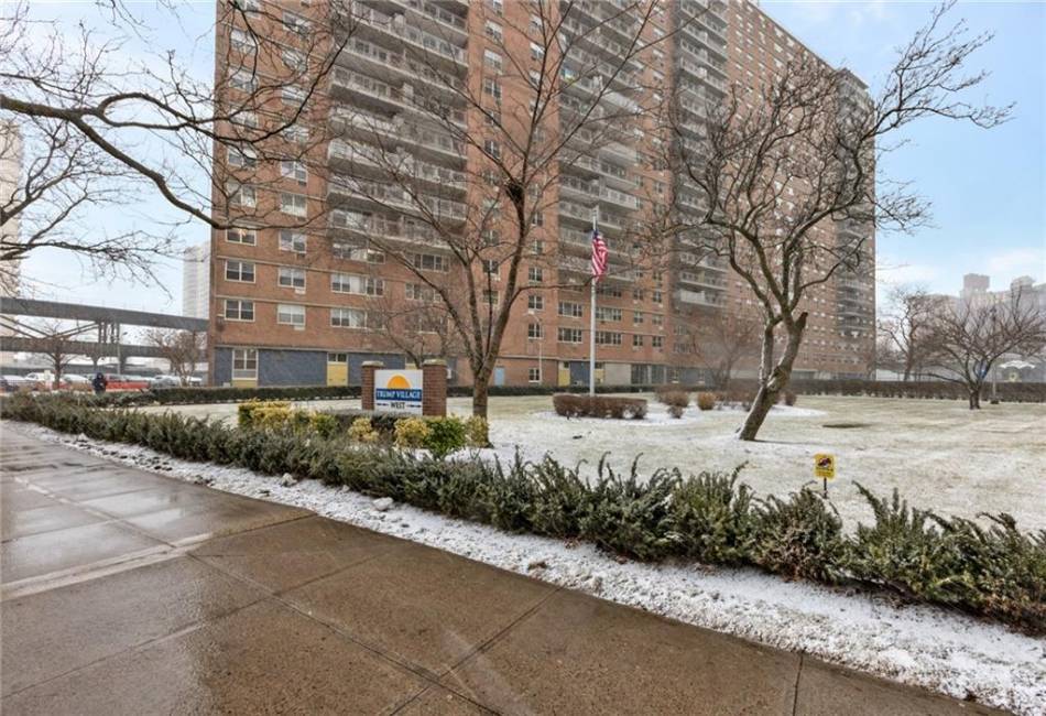 2940 5th Street, Brooklyn, New York 11224, 2 Bedrooms Bedrooms, ,1 BathroomBathrooms,Residential,For Sale,5th,492124