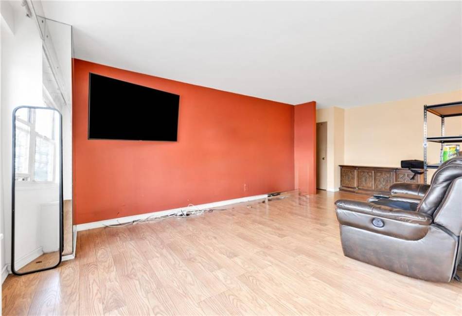 2940 5th Street, Brooklyn, New York 11224, 2 Bedrooms Bedrooms, ,1 BathroomBathrooms,Residential,For Sale,5th,492124