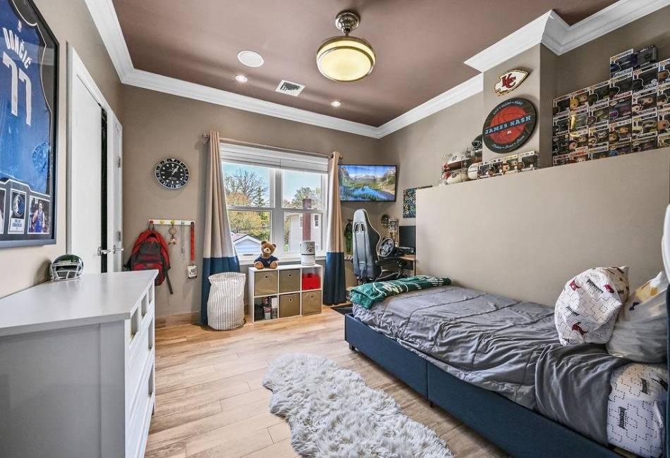 132 Crowell Avenue, Staten Island, New York 10314, 3 Bedrooms Bedrooms, ,4 BathroomsBathrooms,Residential,For Sale,Crowell,492128