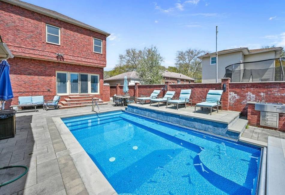 132 Crowell Avenue, Staten Island, New York 10314, 3 Bedrooms Bedrooms, ,4 BathroomsBathrooms,Residential,For Sale,Crowell,492128