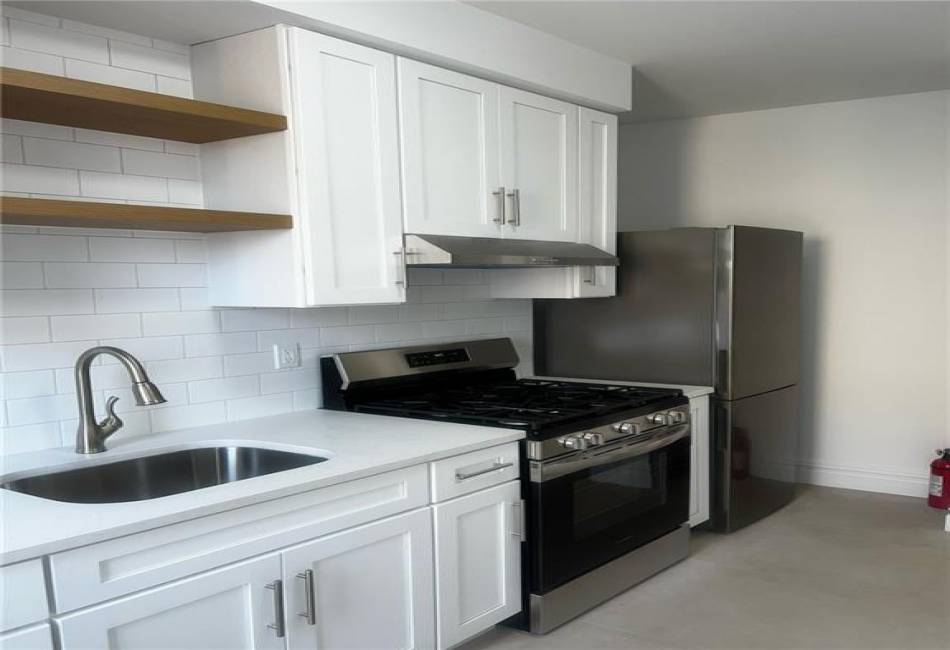 157 32nd Street, Brooklyn, New York 11226, 3 Bedrooms Bedrooms, ,1 BathroomBathrooms,Rental,For Sale,32nd,492146