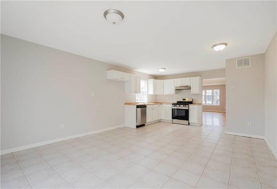15 Mann Avenue, Staten Island, New York 10314, ,Residential,For Sale,Mann,492148