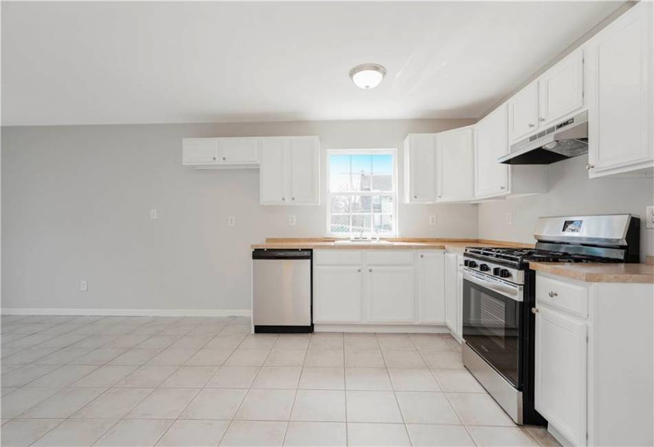 15 Mann Avenue, Staten Island, New York 10314, ,Residential,For Sale,Mann,492148