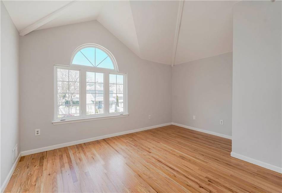 15 Mann Avenue, Staten Island, New York 10314, ,Residential,For Sale,Mann,492148