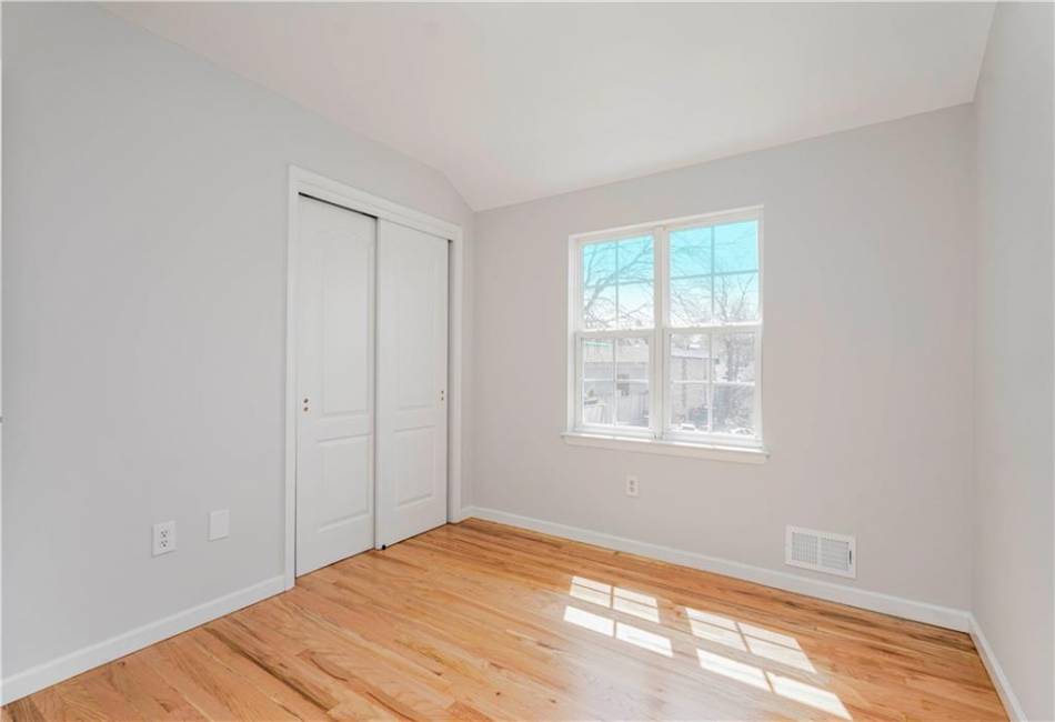 15 Mann Avenue, Staten Island, New York 10314, ,Residential,For Sale,Mann,492148