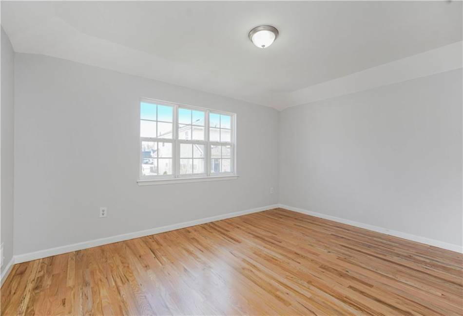 15 Mann Avenue, Staten Island, New York 10314, ,Residential,For Sale,Mann,492148