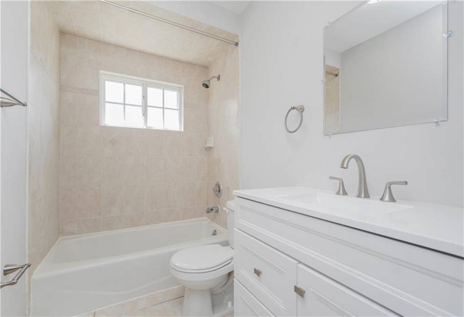 15 Mann Avenue, Staten Island, New York 10314, ,Residential,For Sale,Mann,492148