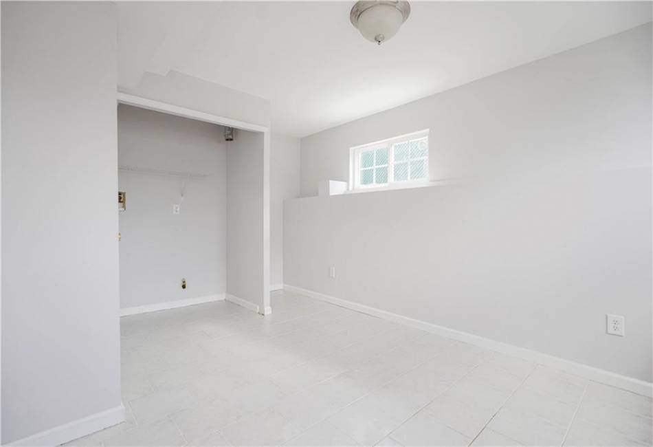 15 Mann Avenue, Staten Island, New York 10314, ,Residential,For Sale,Mann,492148
