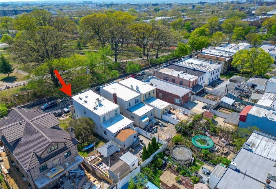 849 73rd Street, Brooklyn, New York 11228, 5 Bedrooms Bedrooms, ,3 BathroomsBathrooms,Residential,For Sale,73rd,492150