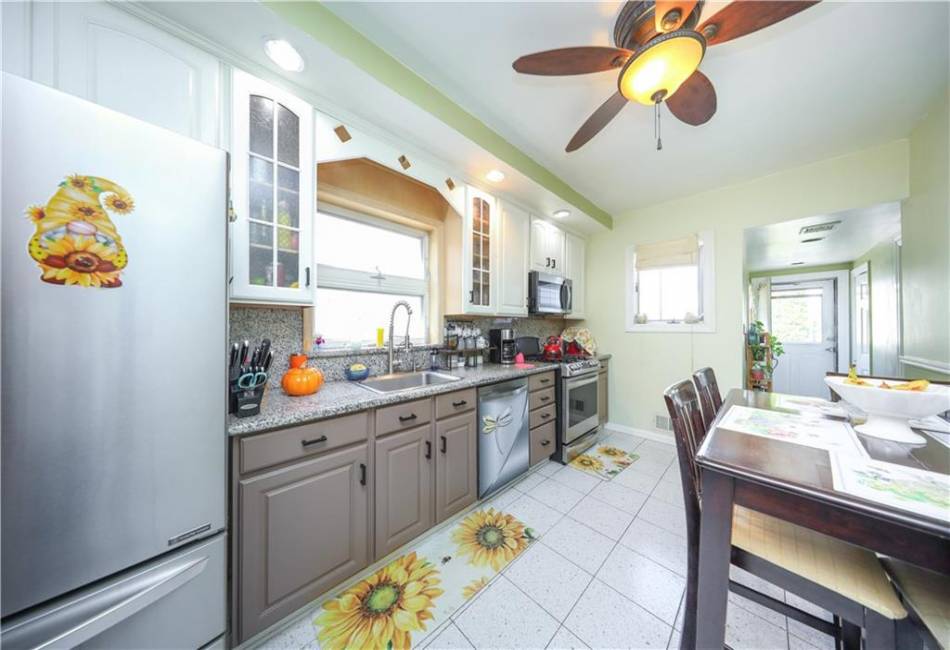 849 73rd Street, Brooklyn, New York 11228, 5 Bedrooms Bedrooms, ,3 BathroomsBathrooms,Residential,For Sale,73rd,492150