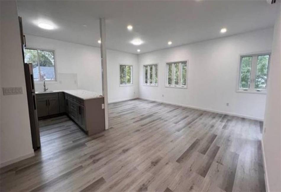 41 Buel Avenue, Brooklyn, New York 10304, ,Residential,For Sale,Buel,492155