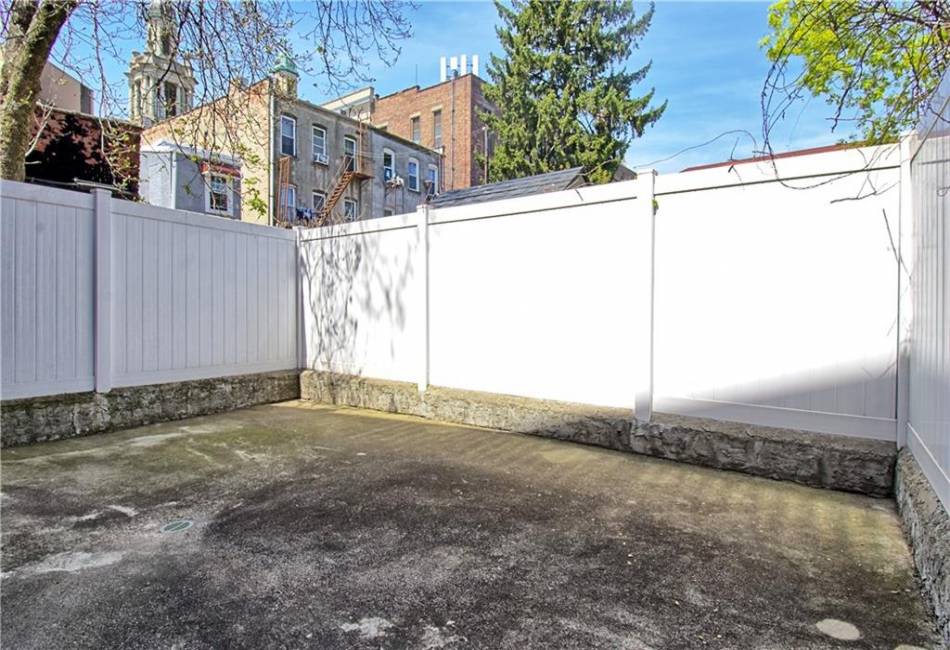 3299 Fulton Street, Brooklyn, New York 11208, ,Mixed Use,For Sale,Fulton,492156