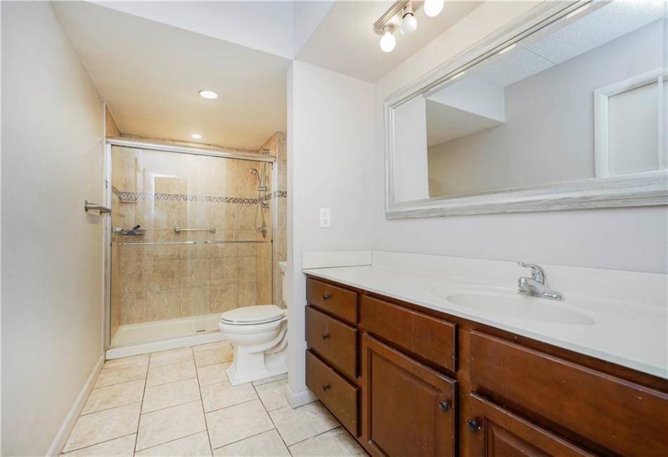 3465 Amboy Road, Staten Island, New York 10306, 2 Bedrooms Bedrooms, ,2 BathroomsBathrooms,Residential,For Sale,Amboy,492157