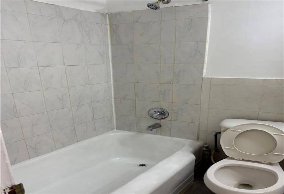 2166 Brown Street, Brooklyn, New York 11229, 3 Bedrooms Bedrooms, ,1 BathroomBathrooms,Rental,For Sale,Brown,492158