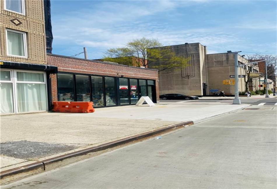 91 End Avenue, Brooklyn, New York 11235, ,Mixed Use,For Sale,End,492160