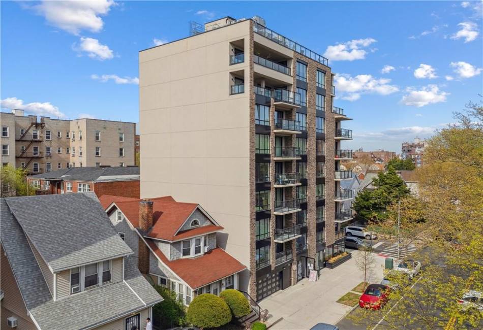 623 Avenue H, New York, New York 11230, ,1 BathroomBathrooms,Residential,For Sale,Avenue H,492145