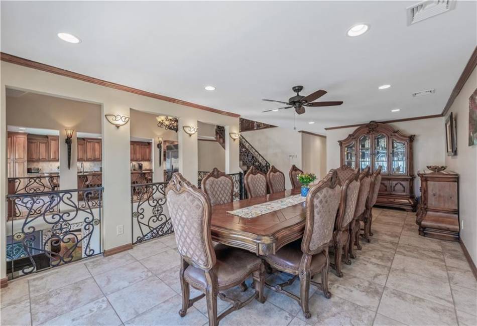 163-15 86th Street, Howard Beach, New York 11414, 5 Bedrooms Bedrooms, ,4 BathroomsBathrooms,Residential,For Sale,86th,492167