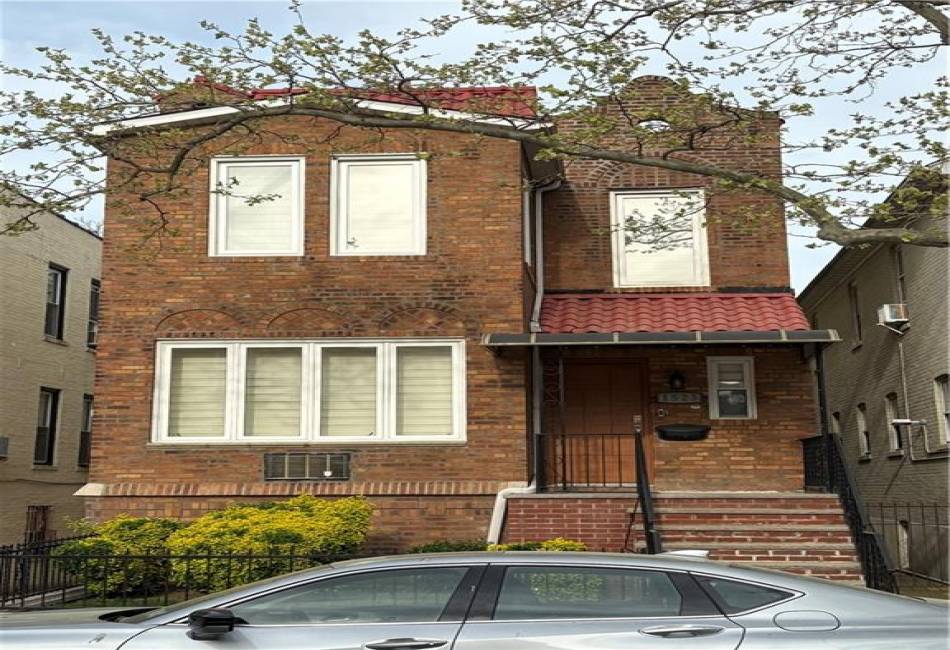1523 29th Street, Brooklyn, New York 11229, 3 Bedrooms Bedrooms, ,1 BathroomBathrooms,Rental,For Sale,29th,492168