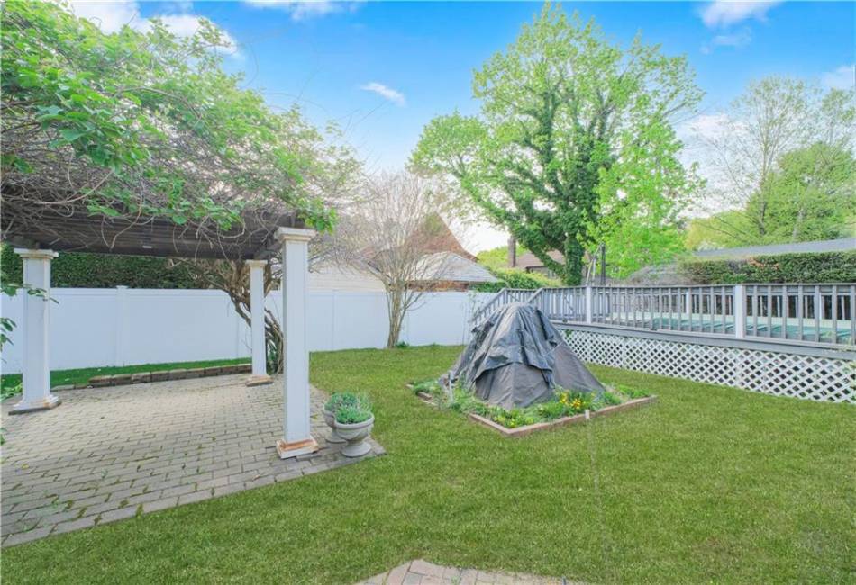 28 Devon Place, Staten Island, New York 10301, 3 Bedrooms Bedrooms, ,3 BathroomsBathrooms,Residential,For Sale,Devon,492170