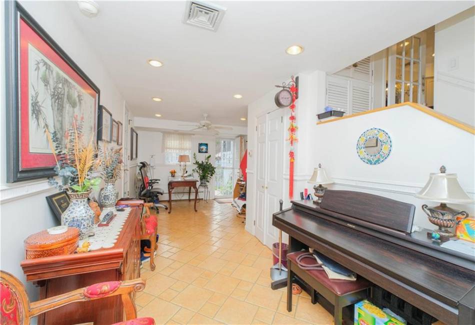 28 Devon Place, Staten Island, New York 10301, 3 Bedrooms Bedrooms, ,3 BathroomsBathrooms,Residential,For Sale,Devon,492170