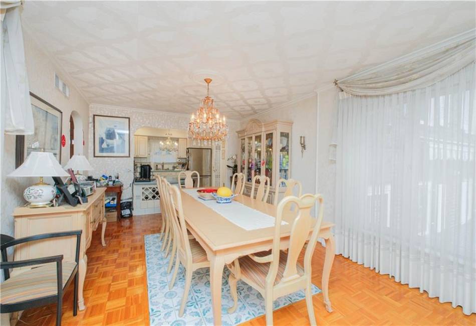 28 Devon Place, Staten Island, New York 10301, 3 Bedrooms Bedrooms, ,3 BathroomsBathrooms,Residential,For Sale,Devon,492170