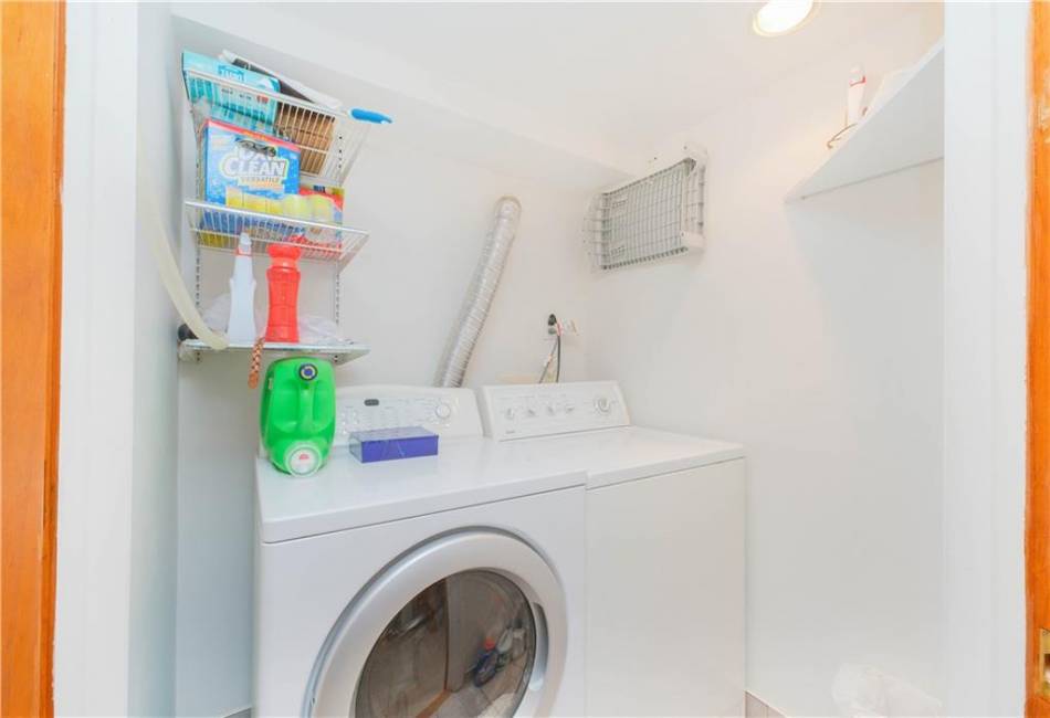 28 Devon Place, Staten Island, New York 10301, 3 Bedrooms Bedrooms, ,3 BathroomsBathrooms,Residential,For Sale,Devon,492170