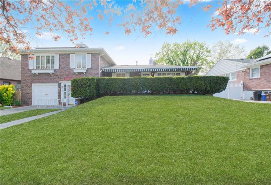28 Devon Place, Staten Island, New York 10301, 3 Bedrooms Bedrooms, ,3 BathroomsBathrooms,Residential,For Sale,Devon,492170