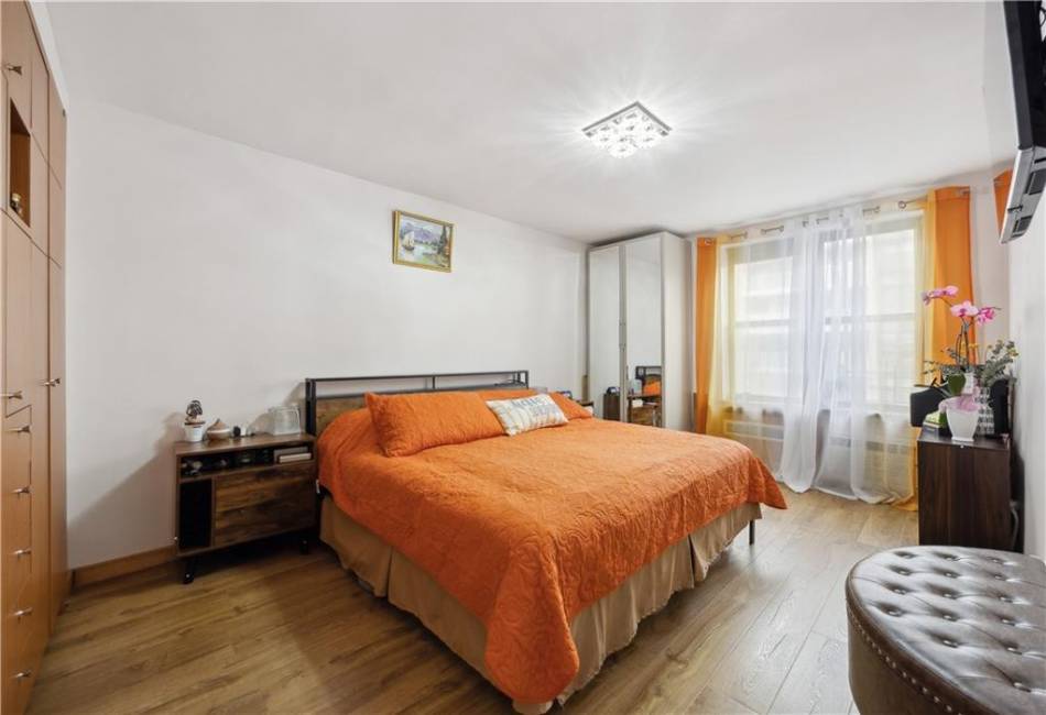 2800 Coyle Street, Brooklyn, New York 11235, 1 Bedroom Bedrooms, ,1 BathroomBathrooms,Residential,For Sale,Coyle,492129