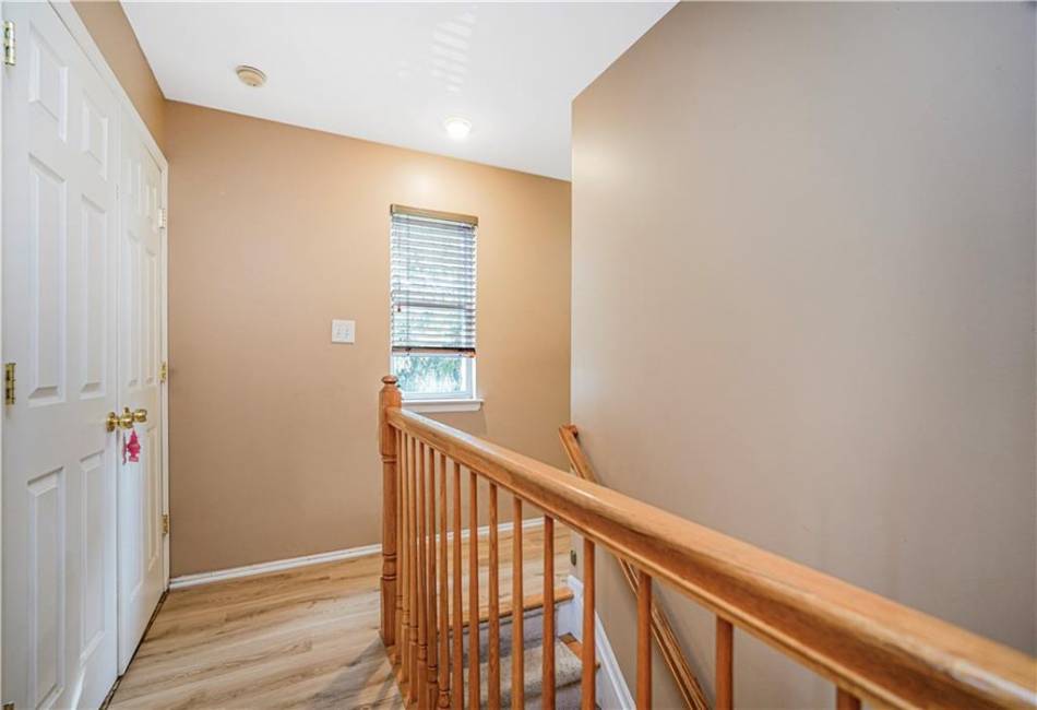 68 Erika Loop, Staten Island, New York 10312, 4 Bedrooms Bedrooms, ,4 BathroomsBathrooms,Residential,For Sale,Erika,492174
