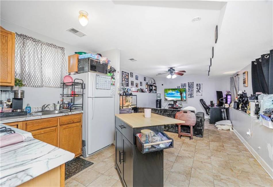 68 Erika Loop, Staten Island, New York 10312, 4 Bedrooms Bedrooms, ,4 BathroomsBathrooms,Residential,For Sale,Erika,492174