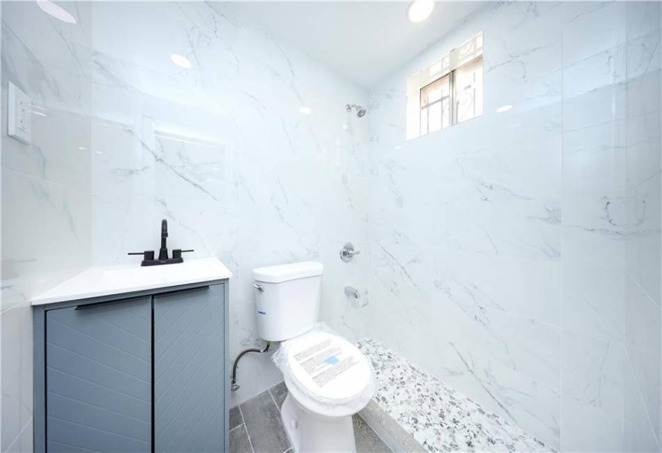 18 Rowan Avenue, Staten Island, New York 10306, 3 Bedrooms Bedrooms, ,3 BathroomsBathrooms,Residential,For Sale,Rowan,492176