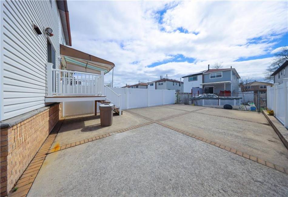 18 Rowan Avenue, Staten Island, New York 10306, 3 Bedrooms Bedrooms, ,3 BathroomsBathrooms,Residential,For Sale,Rowan,492176