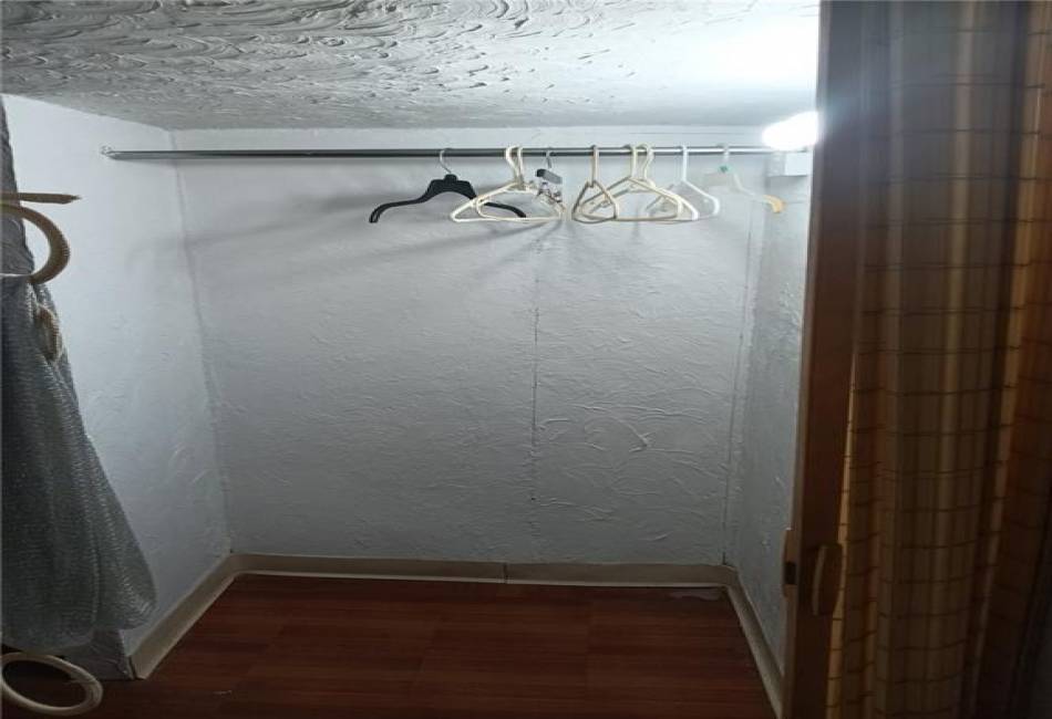 Withheld Withheld Street, Brooklyn, New York 11218, 1 Bedroom Bedrooms, ,1 BathroomBathrooms,Rental,For Sale,Withheld,492179
