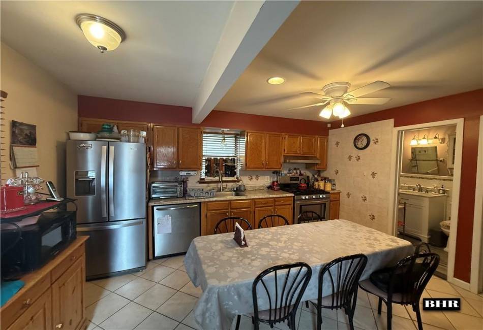 103 Abbey Court, Brooklyn, New York 11229, 2 Bedrooms Bedrooms, ,1 BathroomBathrooms,Residential,For Sale,Abbey,491094