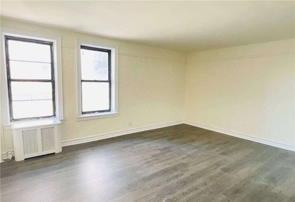 1610 Avenue P, Brooklyn, New York 11229, 1 Bedroom Bedrooms, ,1 BathroomBathrooms,Residential,For Sale,Avenue P,492142