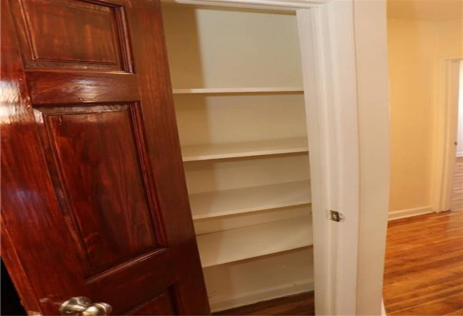 921 86th Street, Brooklyn, New York 11236, 3 Bedrooms Bedrooms, ,1 BathroomBathrooms,Rental,For Sale,86th,492177
